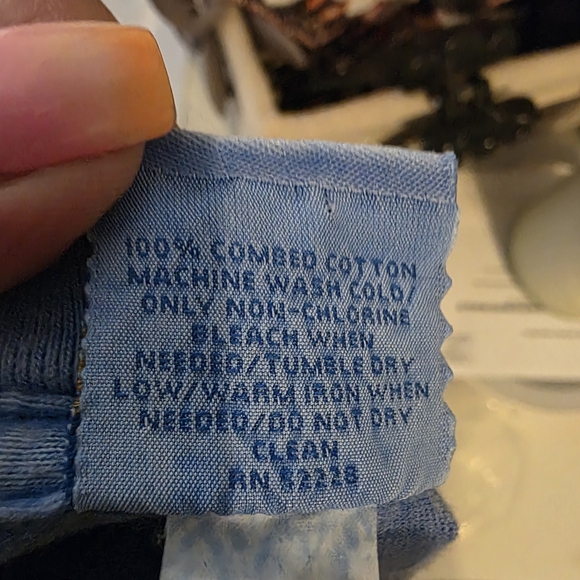 Crazy Shirts Men's Fish Inspired Long Sleeve Tee - Picture 12 of 12